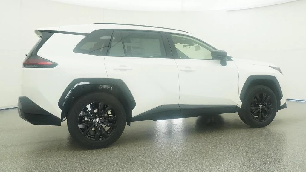 New 2026 Ice Cap Toyota SE image 15