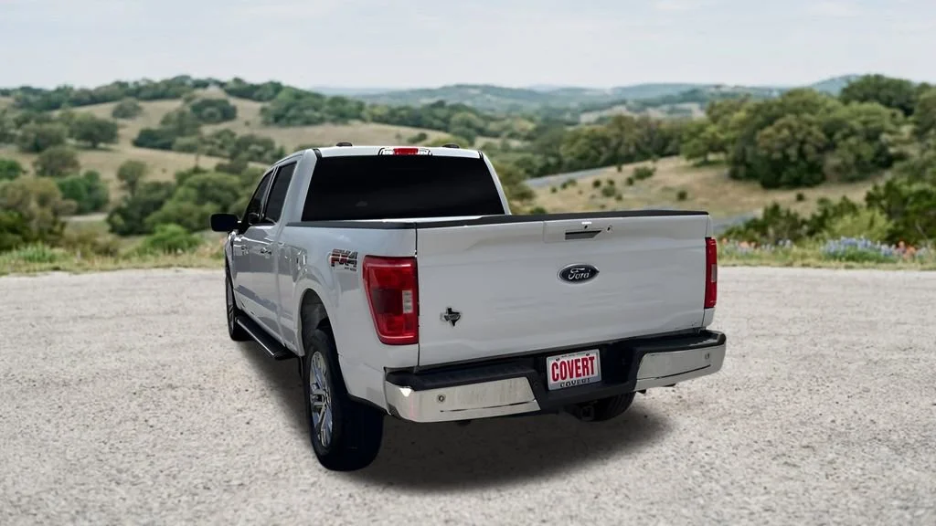 Used 2022 White Ford XLT image 9