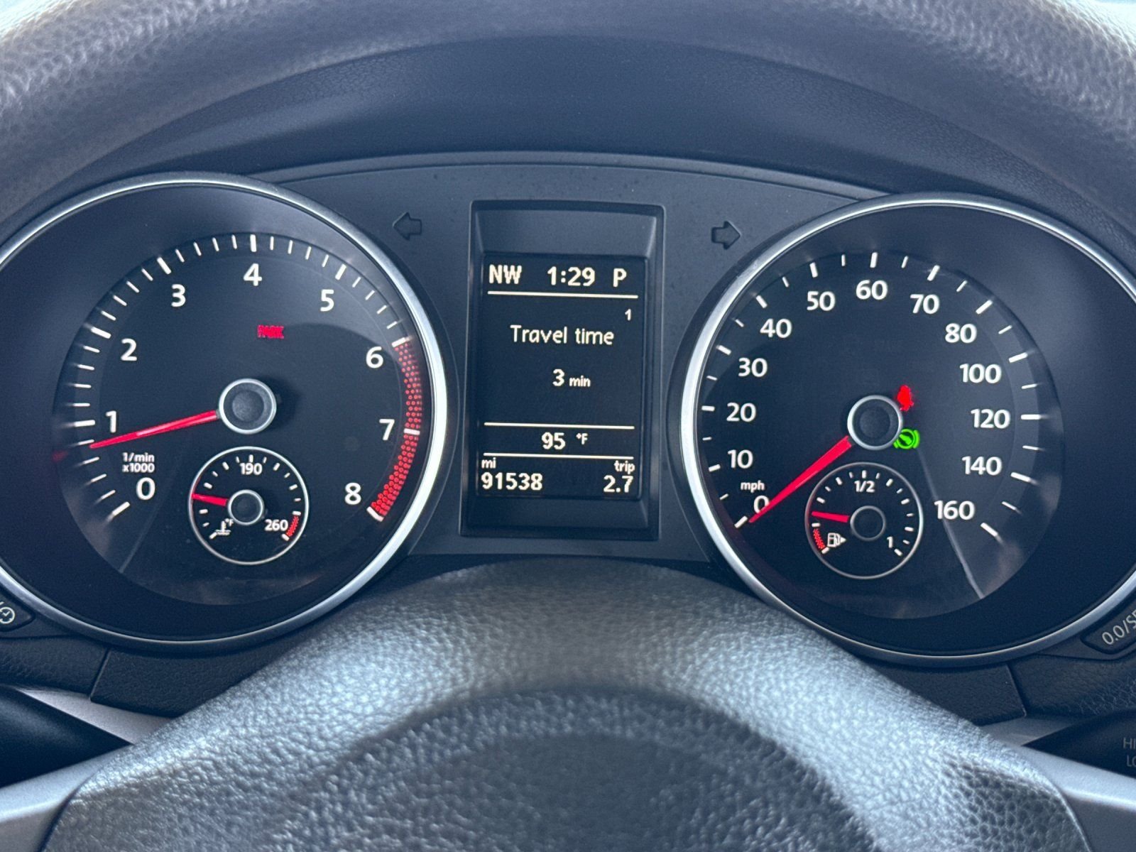 Used 2013  Volkswagen 2.5L image 21