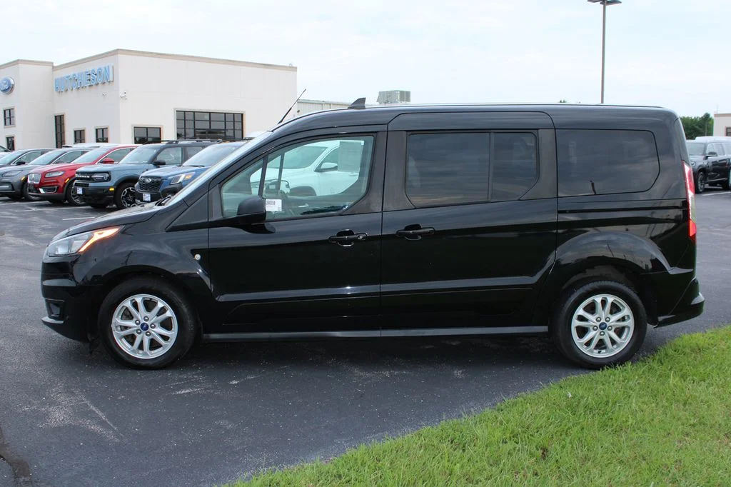 Used 2022 Black Metallic Ford XLT image 4