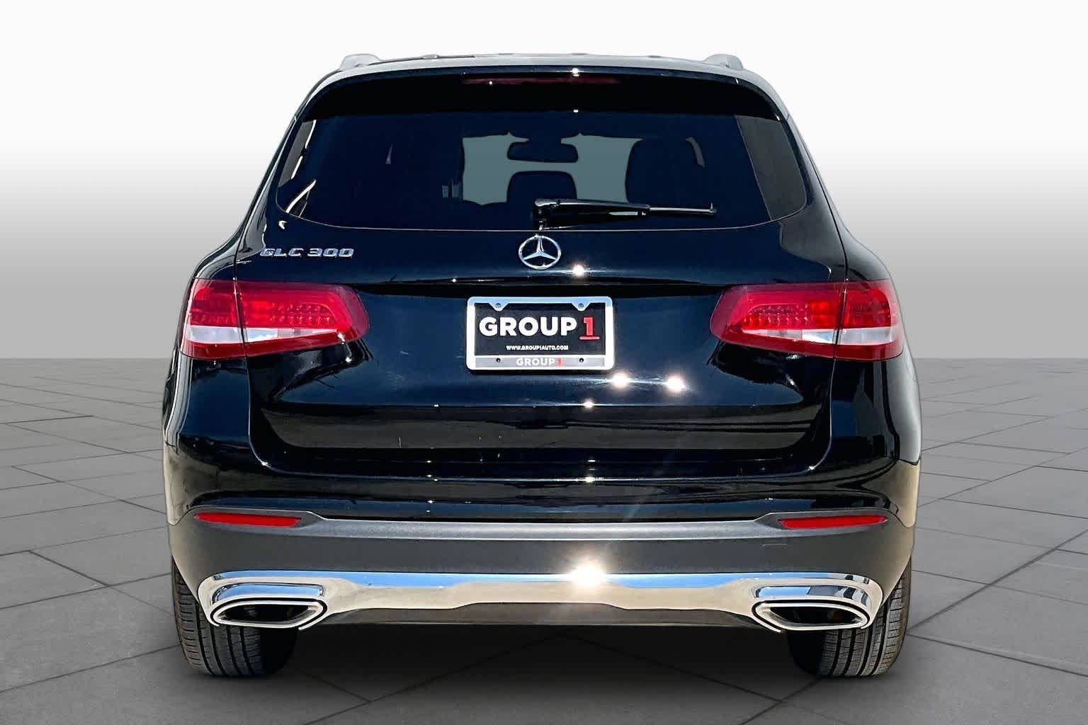 Used 2018 Black Mercedes-Benz GLC 300 image 5