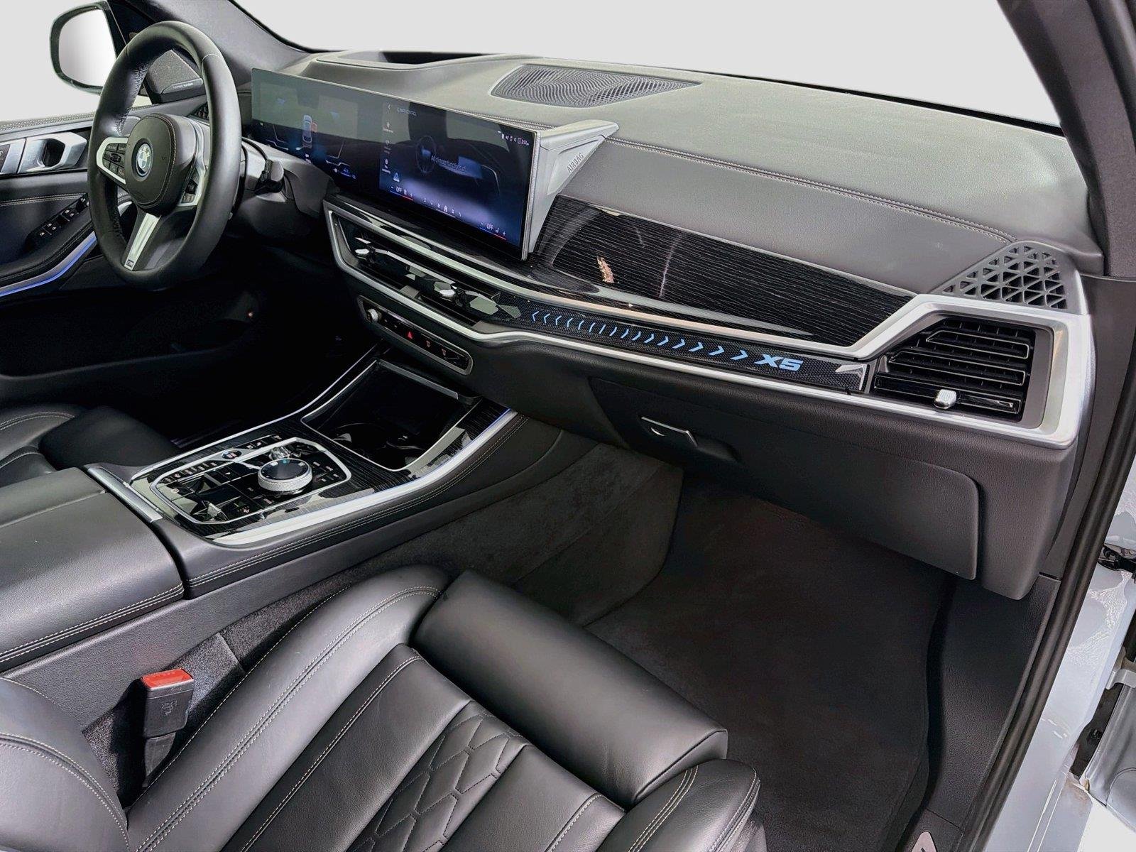 Certified Used 2024 Brooklyn Grey Metallic BMW xDrive50e image 27