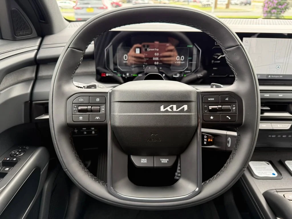 New 2027 Wolf Gray Kia X-Line SX image 22