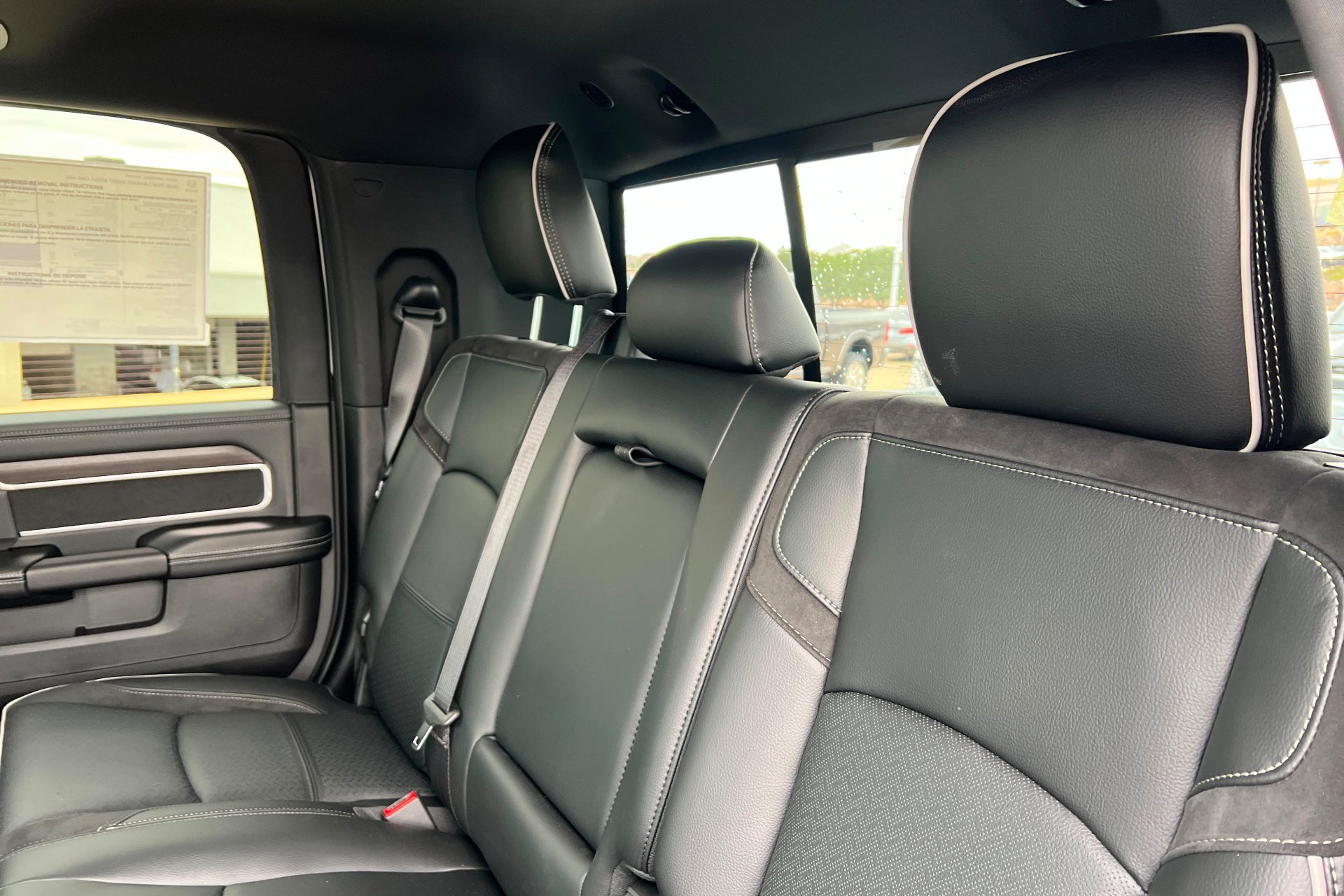 New 2027 Silver-Zynith Exterior Paint RAM Laramie image 21