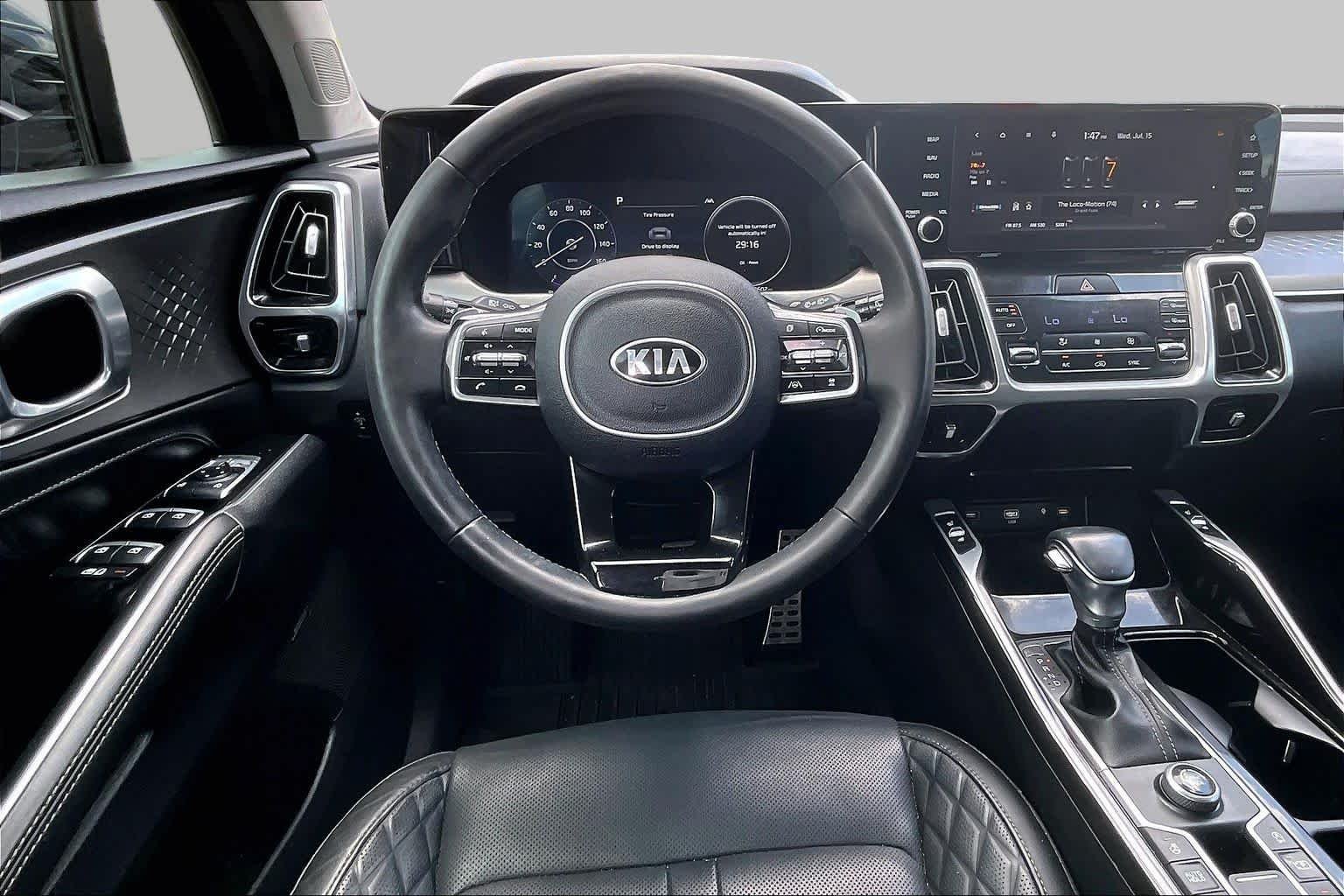Used 2021 Sapphire Blue Kia SX Prestige image 6