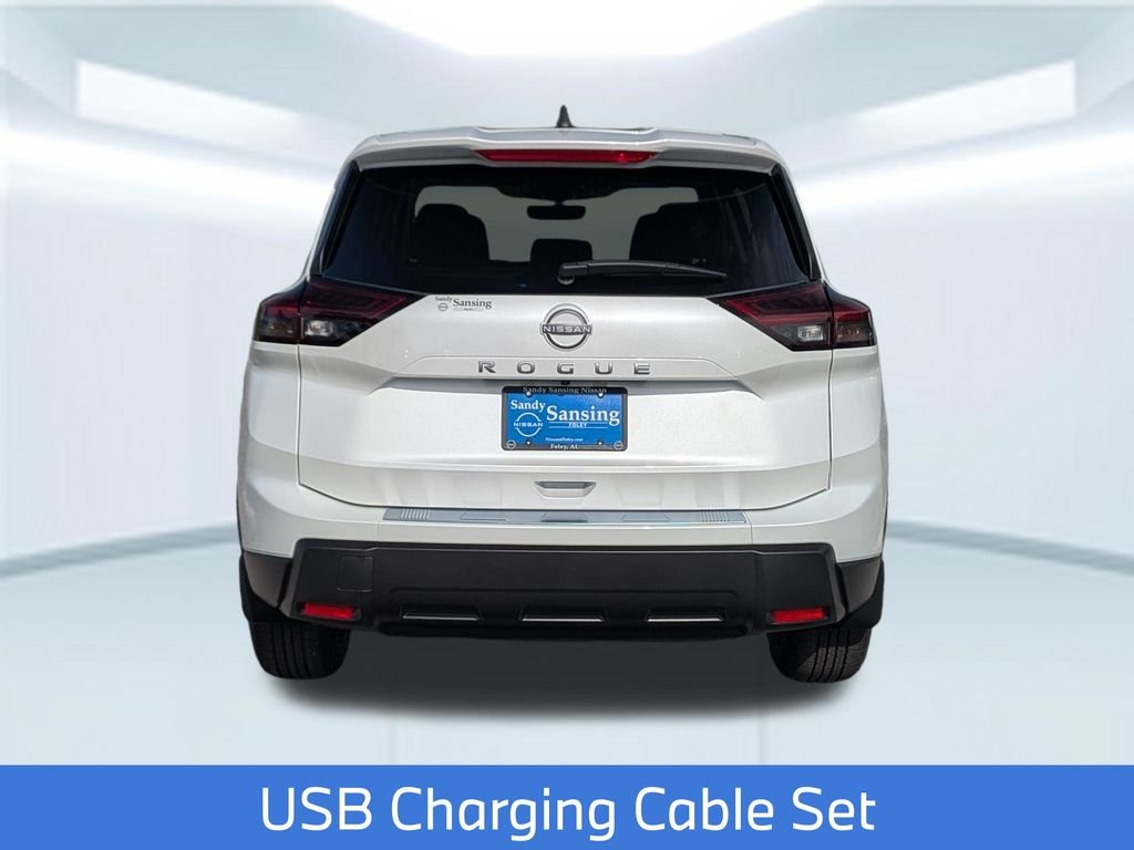 New 2026 Everest White Pearl TriCoat Nissan SV image 6