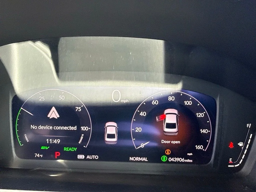 Used 2023 Canyon River Blue Metallic Honda Touring image 13
