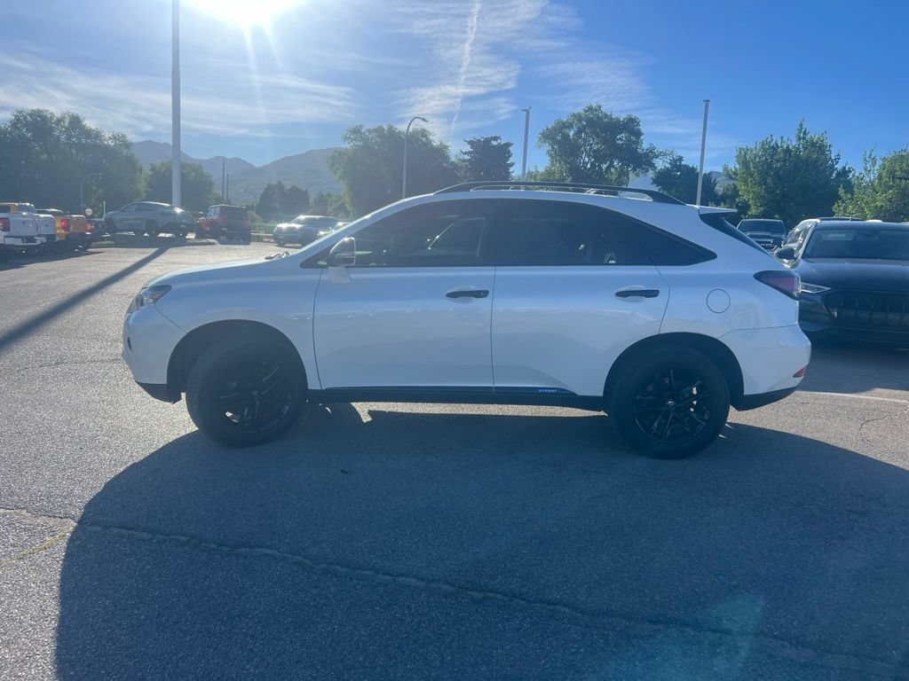Used 2013 Starfire Pearl Lexus 450h image 12