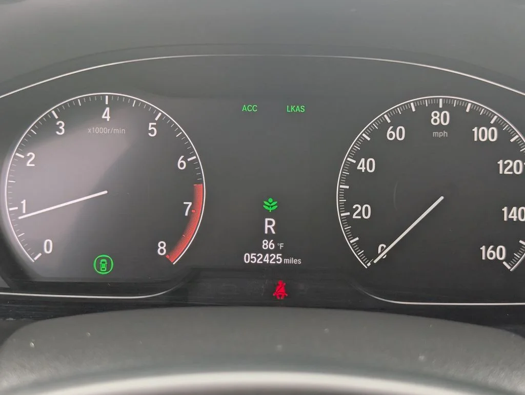 Used 2018 Red Honda Touring image 6