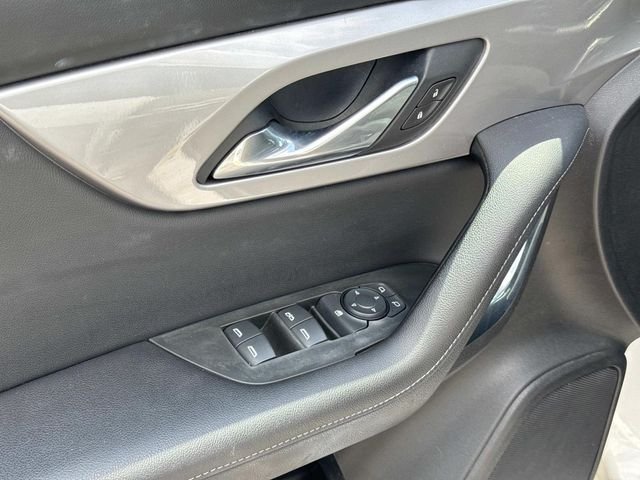 Used 2021 White Chevrolet LT image 26