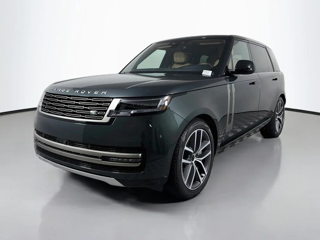 New 2026 Belgravia Green Land Rover SE LWB 7-Seats / V8 image 1