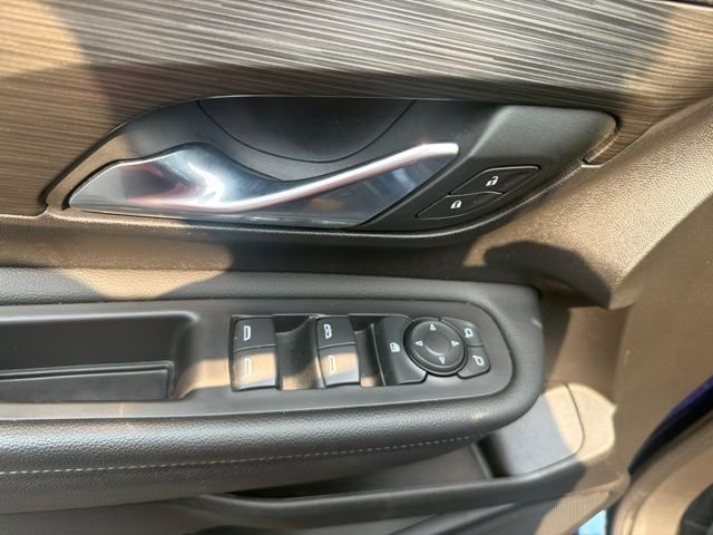 Certified Used 2022 Marine Metallic GMC SLE image 13