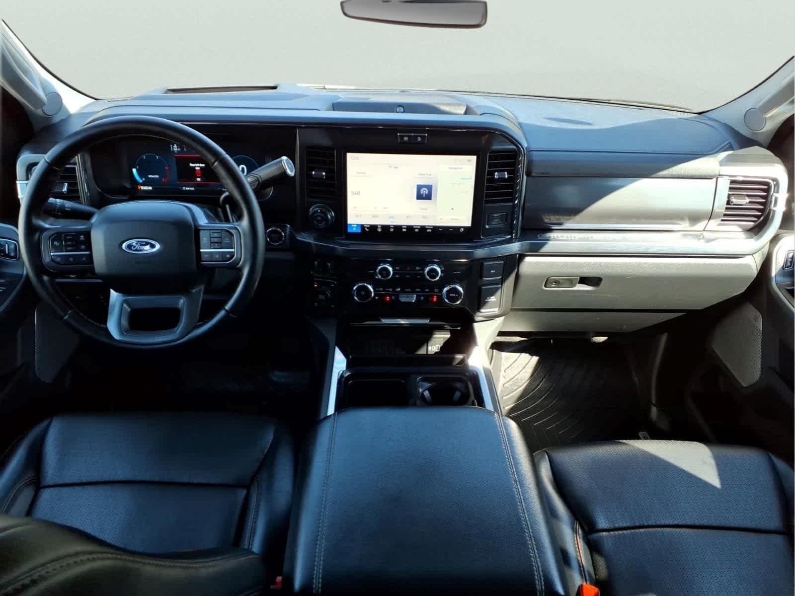 Used 2025 Avalanche Ford LARIAT image 17