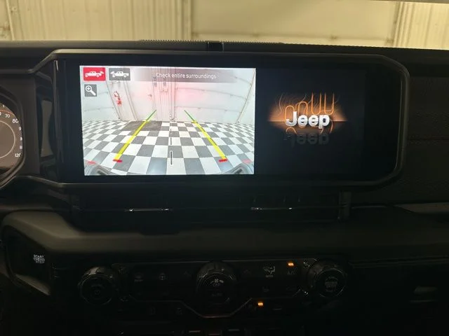 New 2026 Black Clear-Coat Exterior Paint Jeep Rubicon X image 18