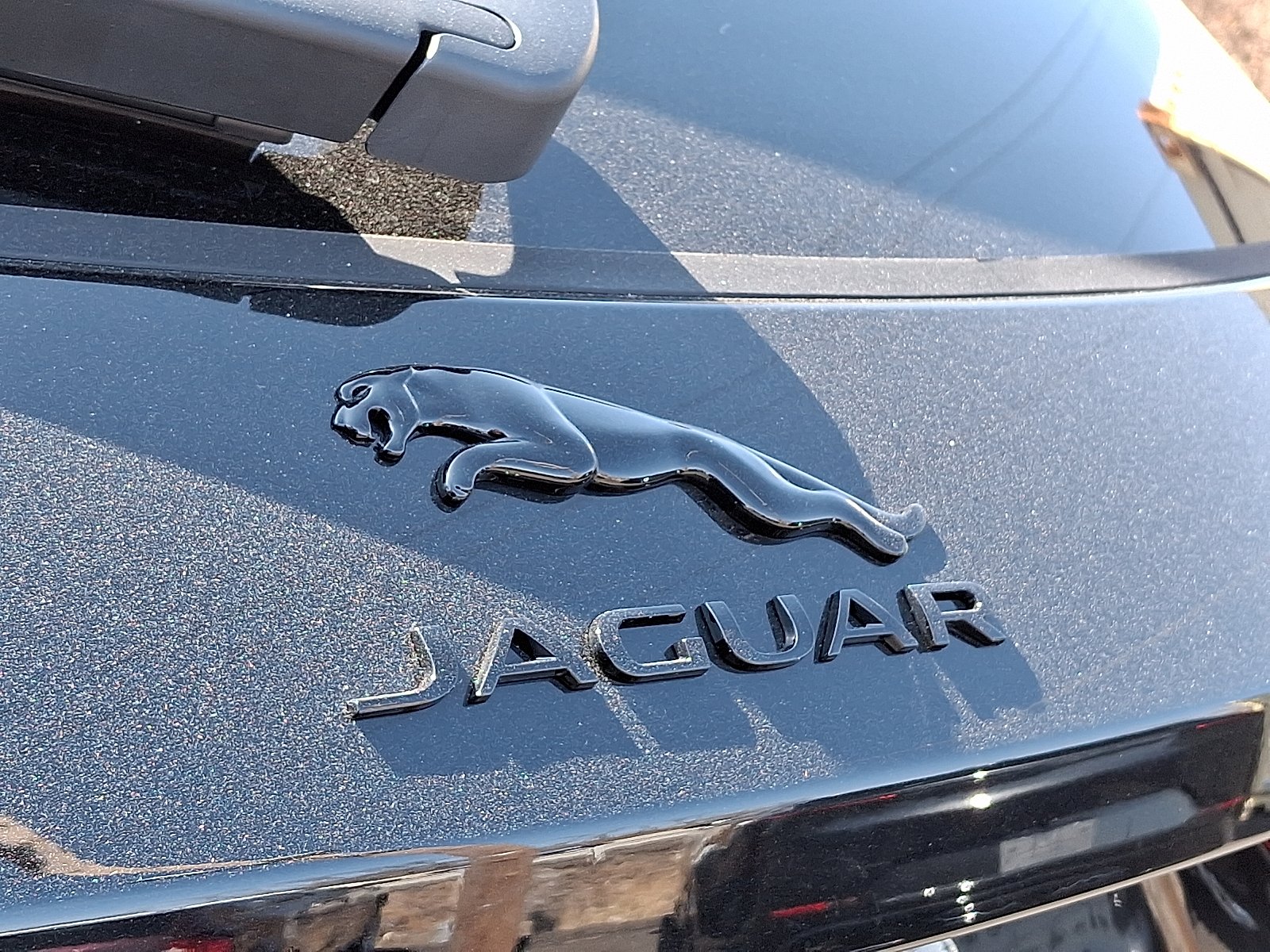 2026 Jaguar F-Pace R-Dynamic S - Photo 19