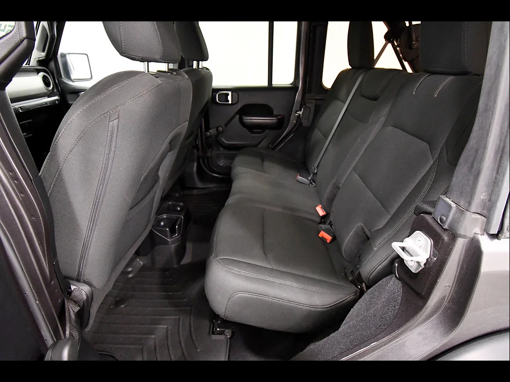 2018 Jeep All-New Wrangler Unlimited Sport - Photo 15