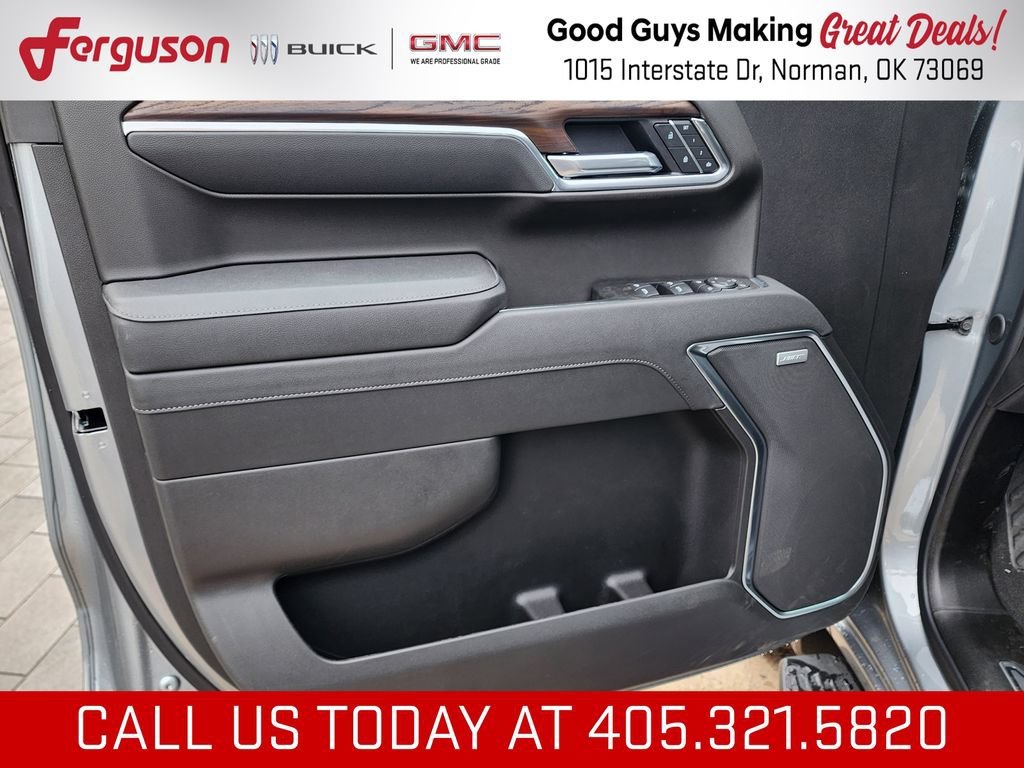 2026 GMC Sierra 1500 SLT - Photo 14