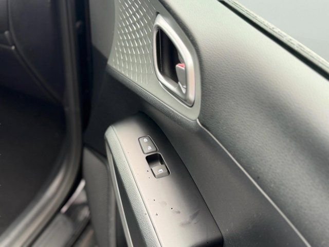Used 2022 Black Kia LX image 35
