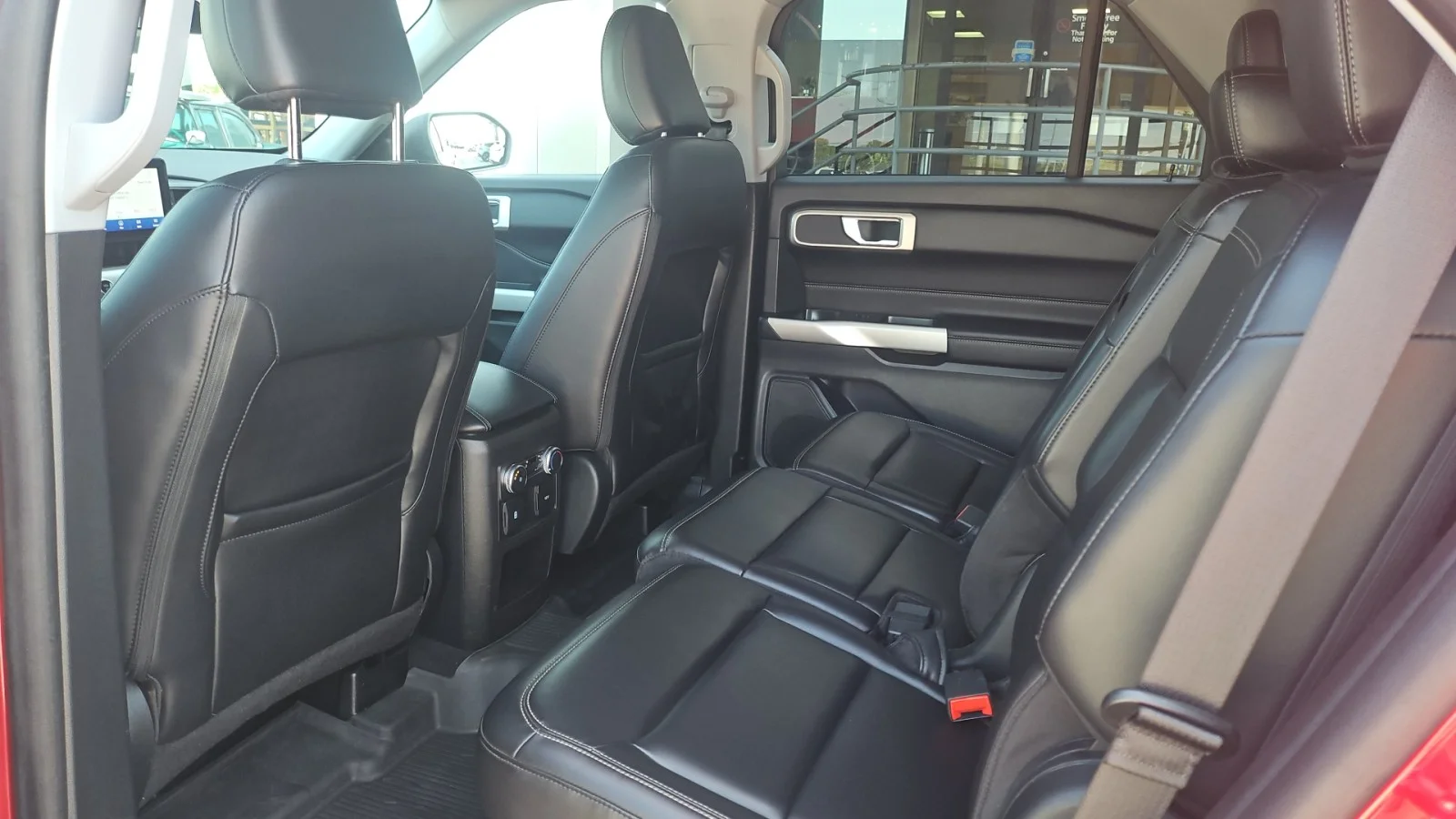 Used 2021 Rapid Red Metallic Tinted Clearcoat Ford XLT RWD image 13