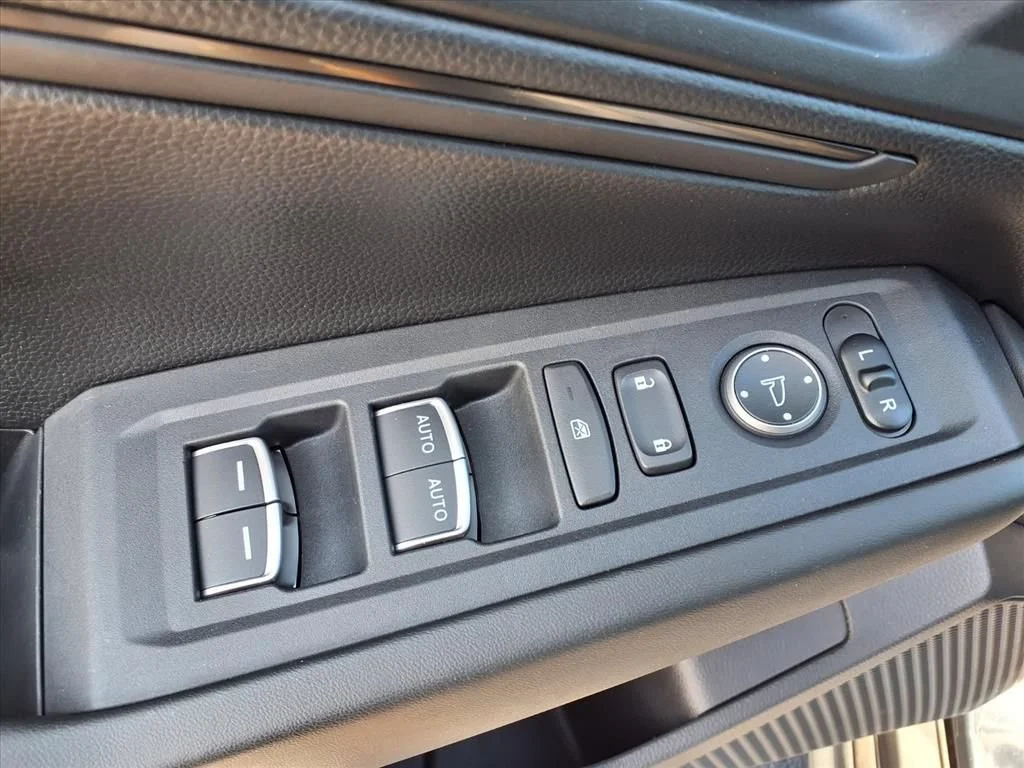 Used 2024 Gray Honda LX image 5