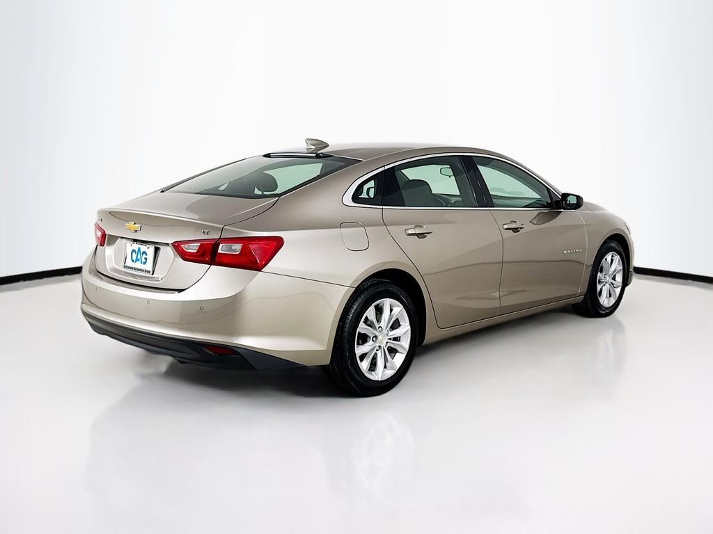 Used 2024 Mineral Gray Metallic Chevrolet LT image 7