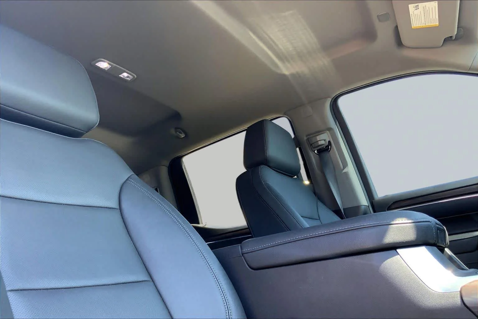 Used 2024 Sterling Metallic GMC SLT image 14