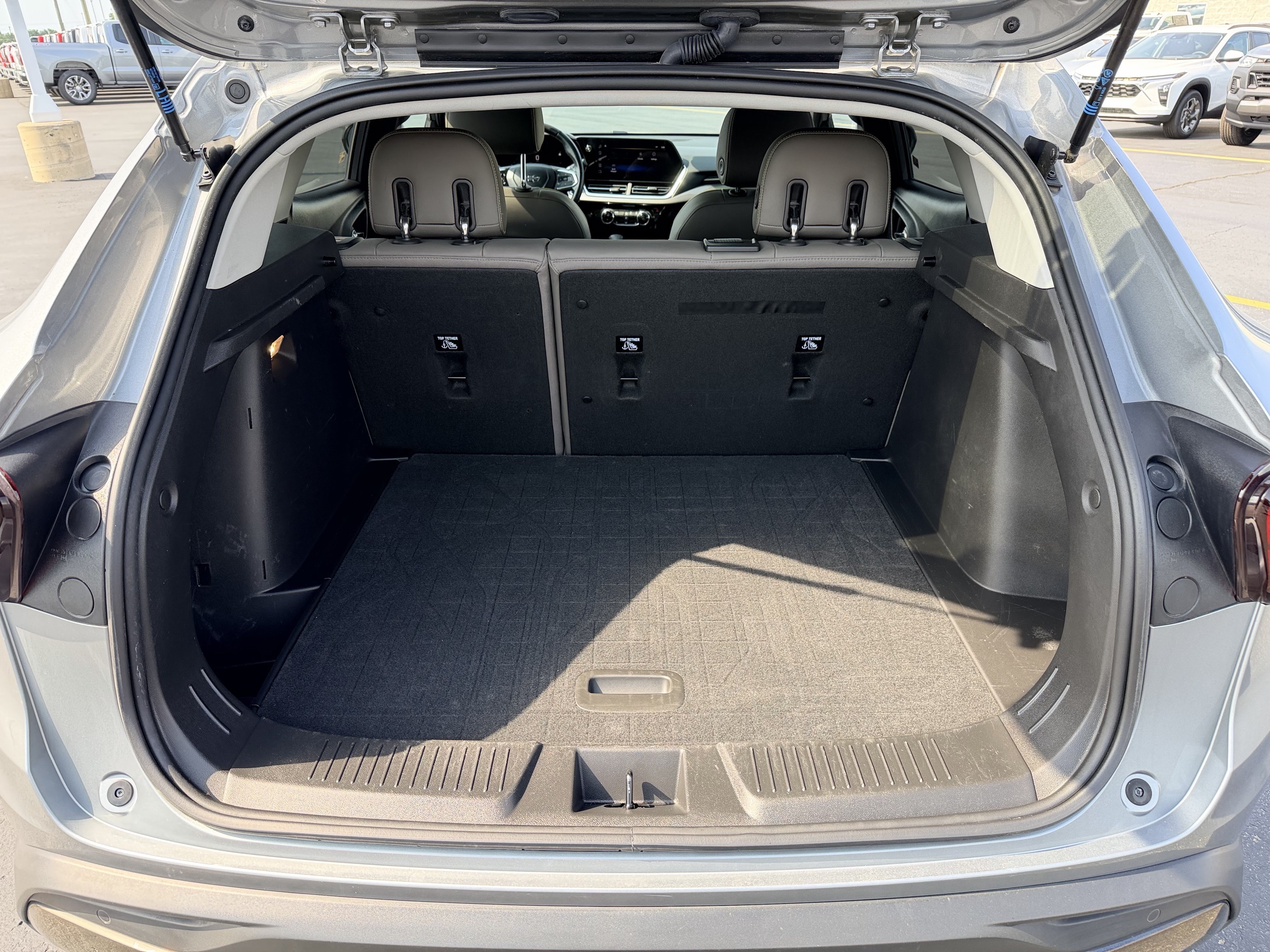 Used 2025 Sterling Gray Metallic Chevrolet ACTIV image 20