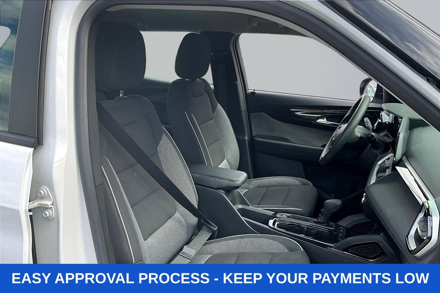 Used 2024 White Chevrolet LS image 35