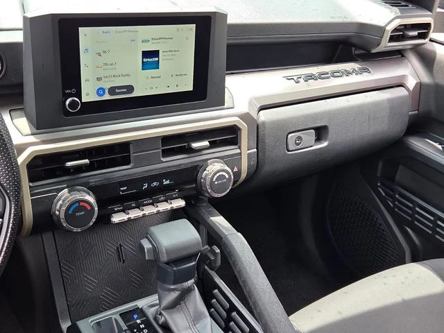 Used 2025 Underground Toyota SR5 image 23
