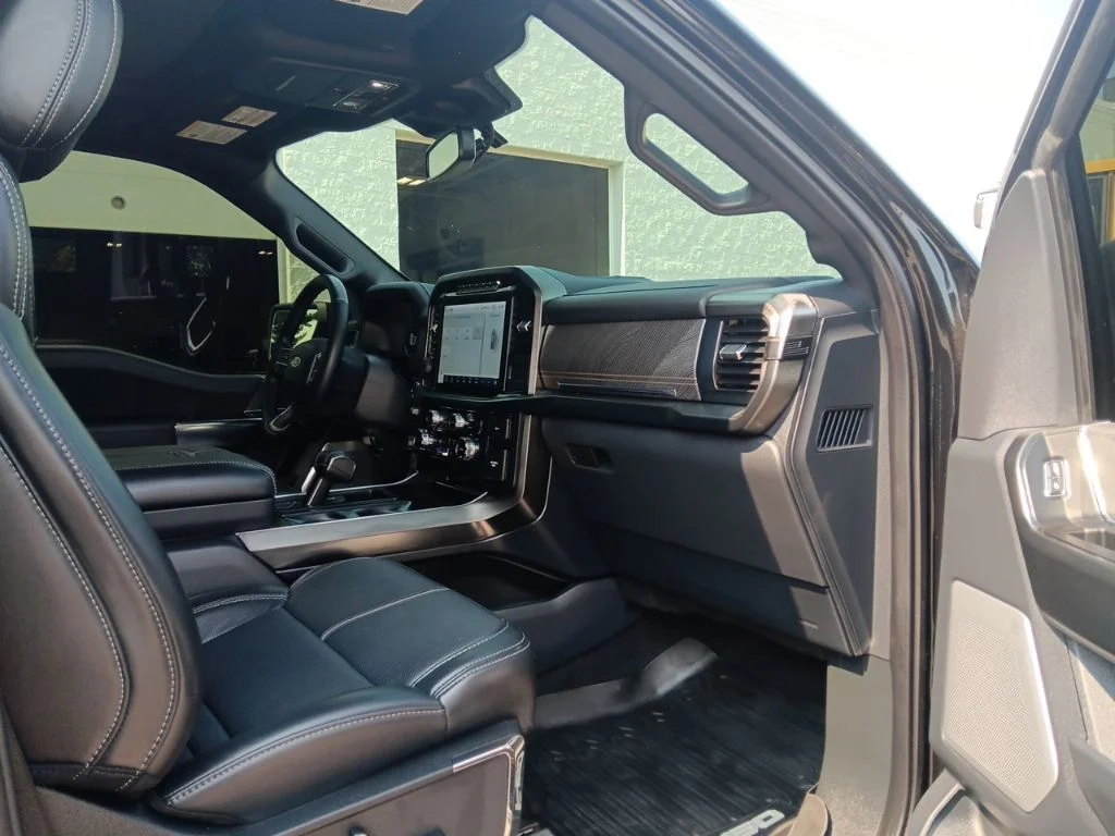 Used 2023 Black Metallic Ford Platinum image 32
