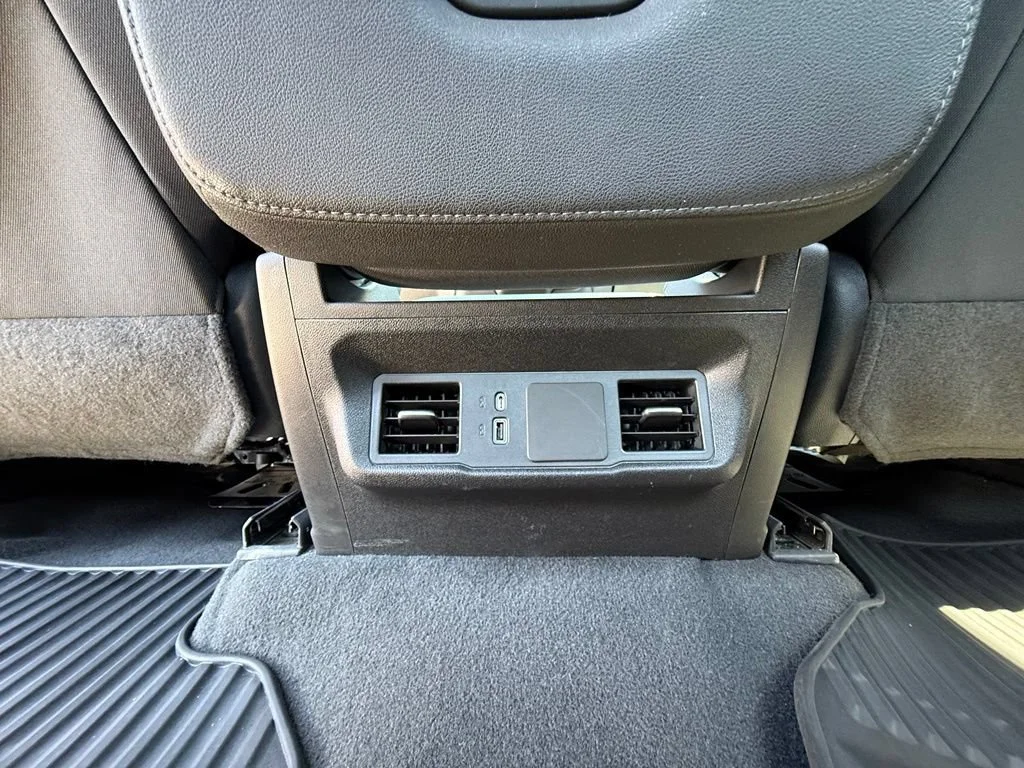 Used 2024 Black Chevrolet Custom image 34