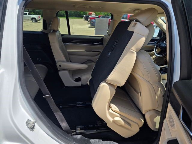 Used 2021 Bright White Clearcoat Jeep Limited image 13