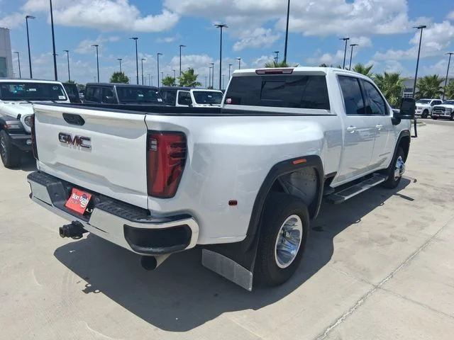 Used 2025 White GMC SLE image 7