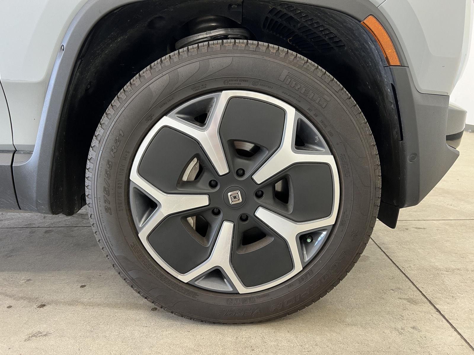 Used 2024 Limestone Rivian Adventure image 8
