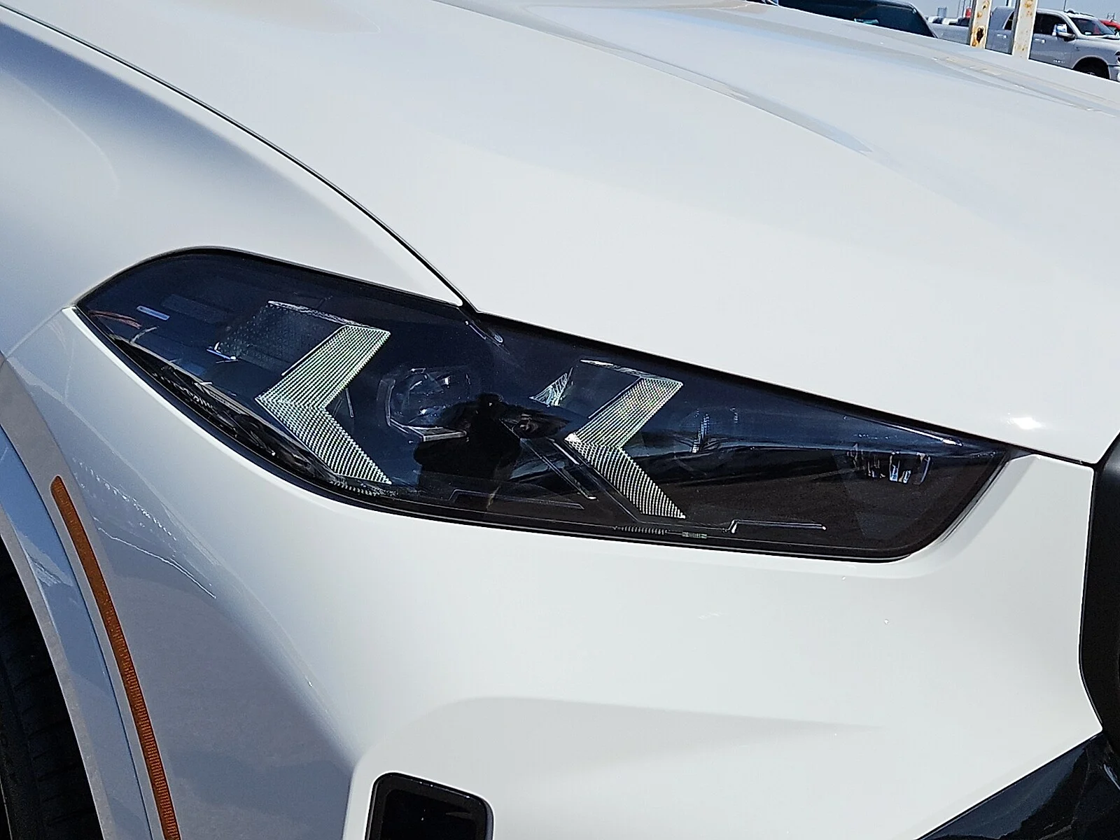 New 2026 Alpine White BMW M60i All-Wheel Drive Sports Activity Vehicle image 6