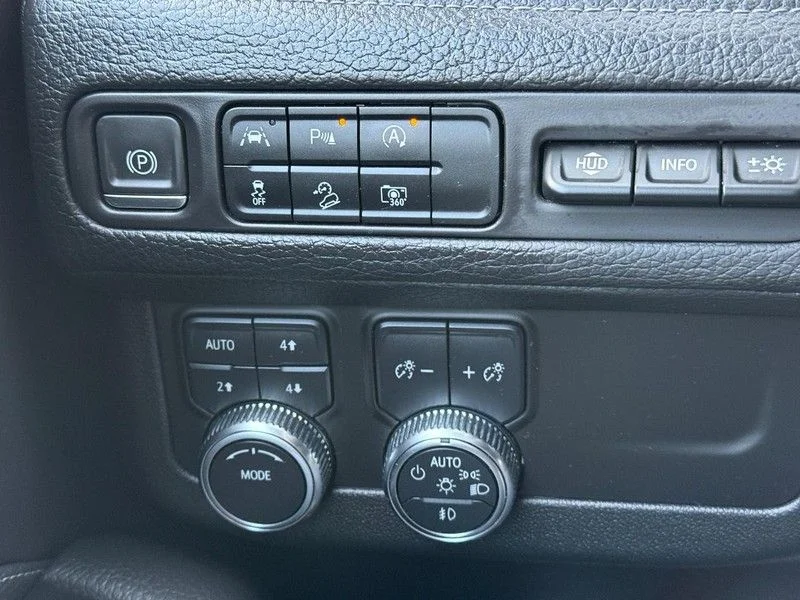 2023 GMC Yukon XL Denali - Photo 31