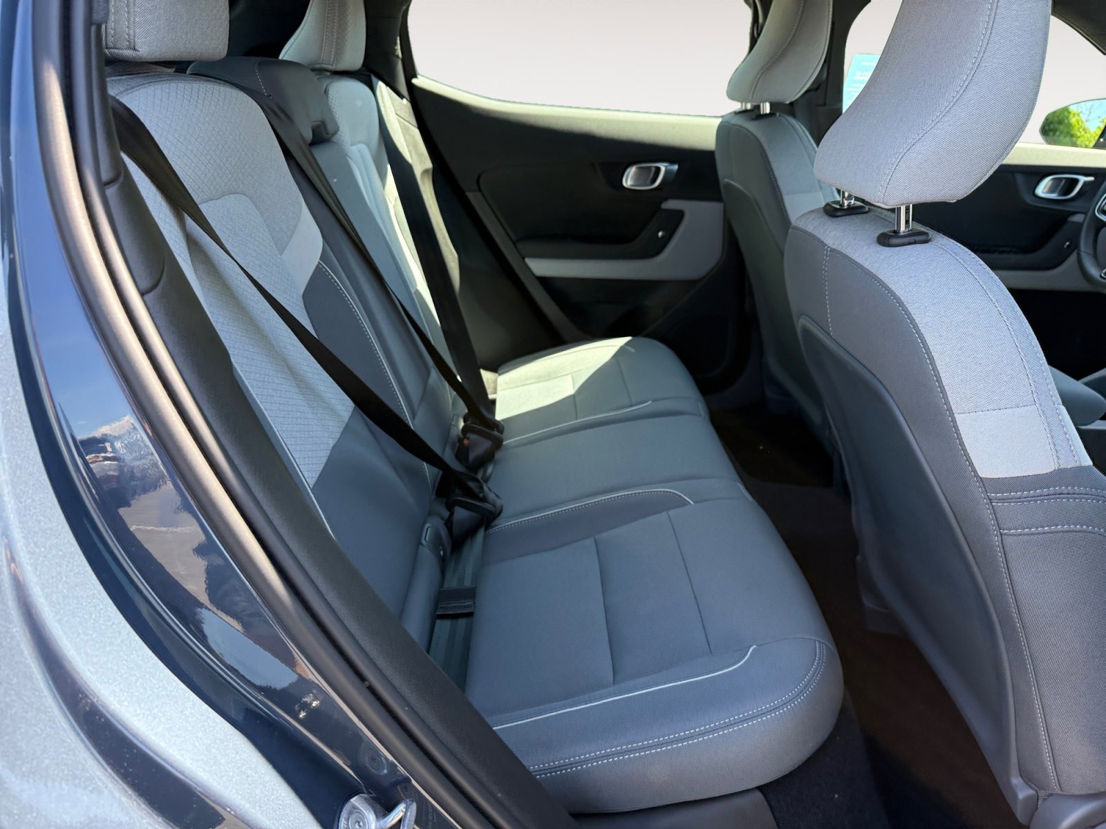 Used 2023 Midnight Metallic Polestar Long Range Dual Motor image 18
