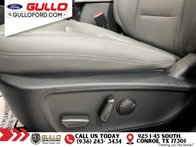 Used 2025 Ruby Red Metallic Ford Badlands image 21
