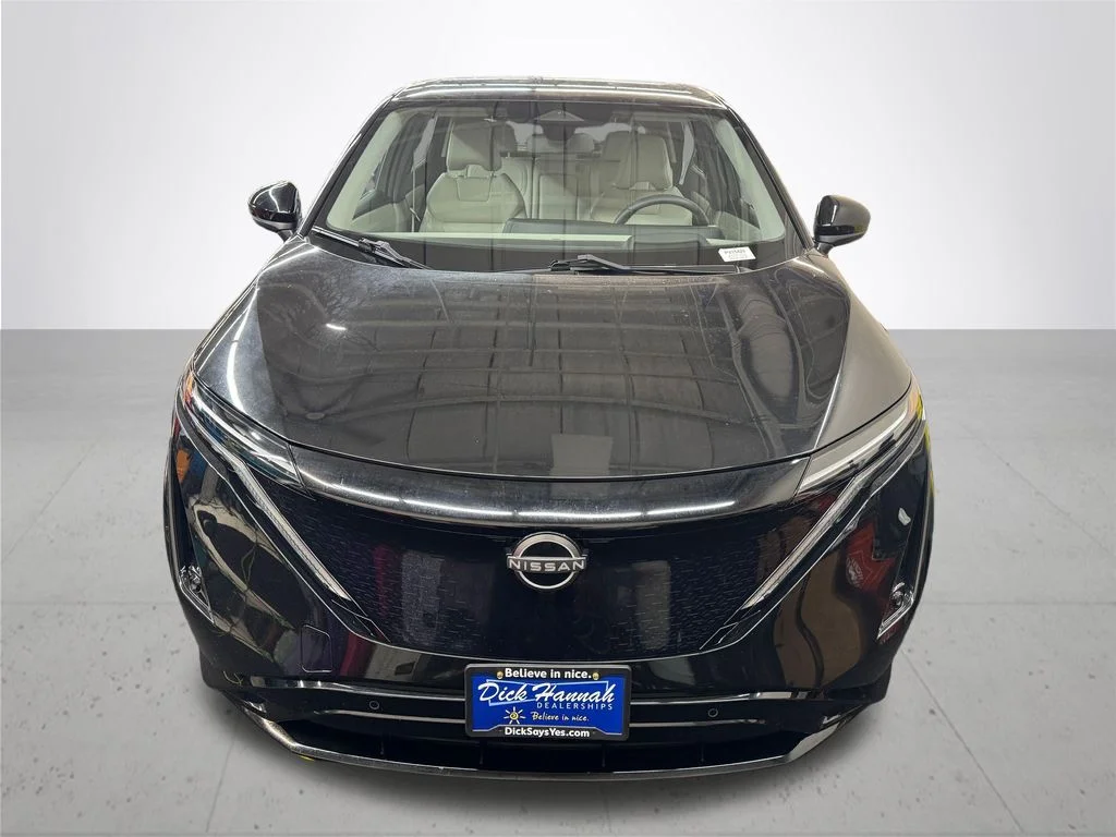 Used 2023 Black Nissan ENGAGE image 11