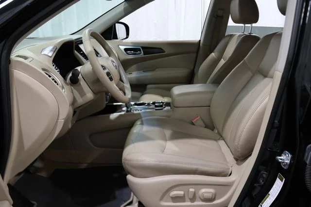 Certified Used 2015 Black Nissan SL image 10