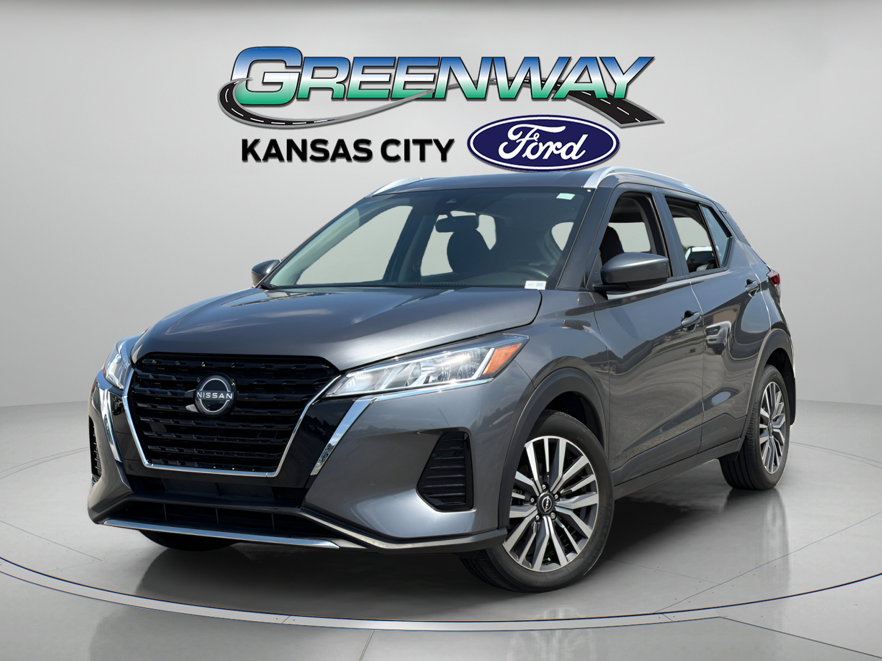 Used 2024 Gun Metallic Nissan SV image 3