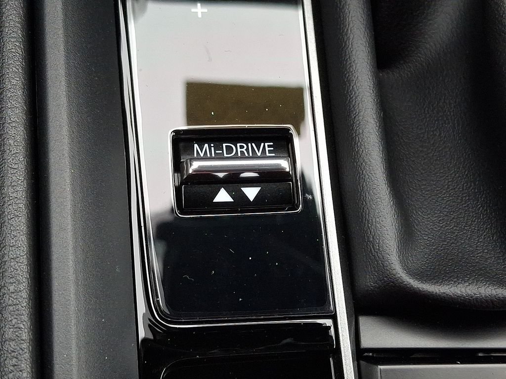 New 2026 Zircon Sand Metallic Mazda 2.5 Turbo Meridian Edition AWD image 16