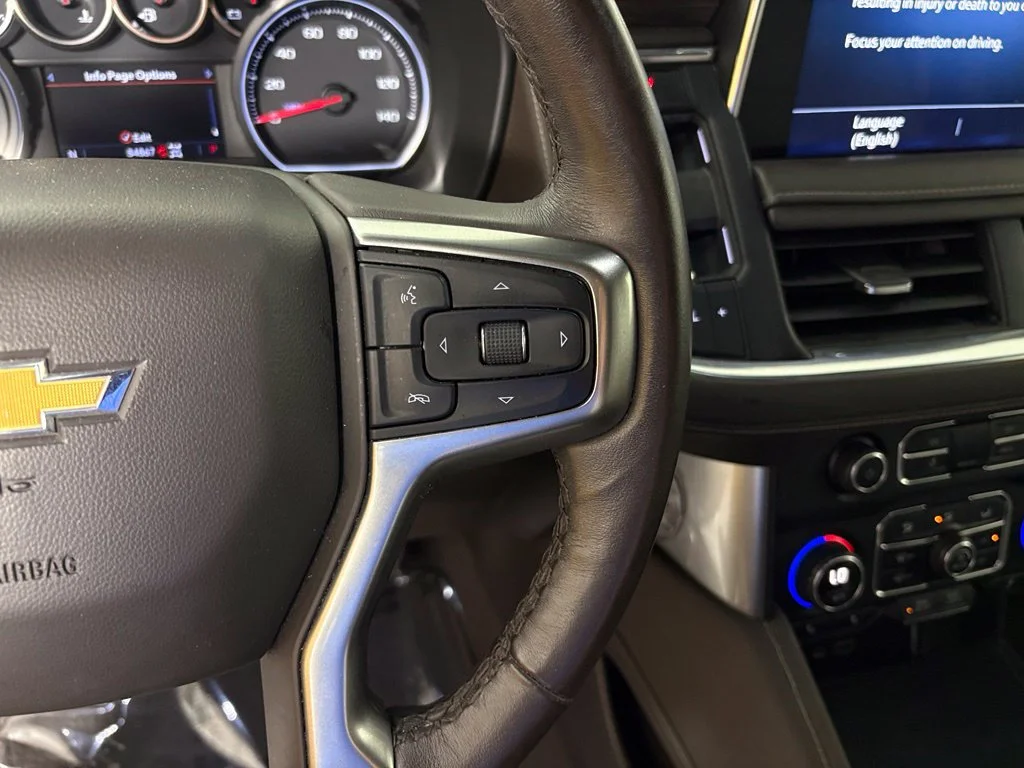Used 2021 White Chevrolet LT image 22