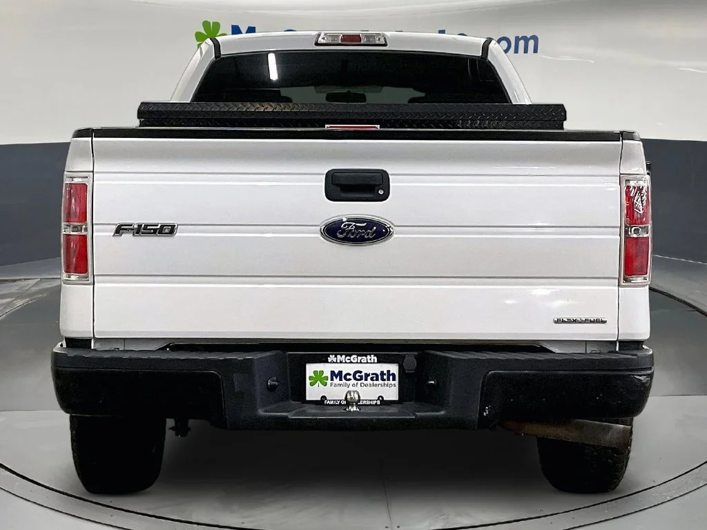 Used 2013 White Ford XL image 6
