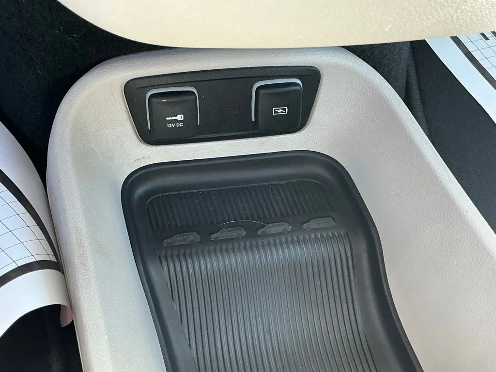 Used 2021 White Chrysler Touring L image 37