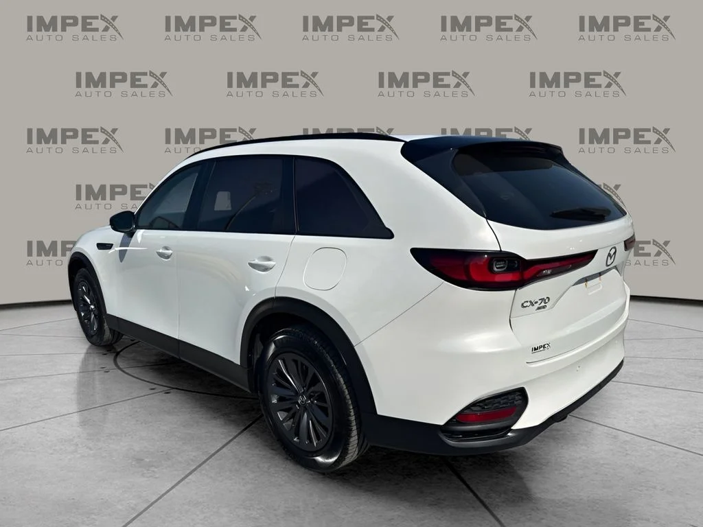 Used 2025 White Mazda 3.3 Turbo Preferred image 3