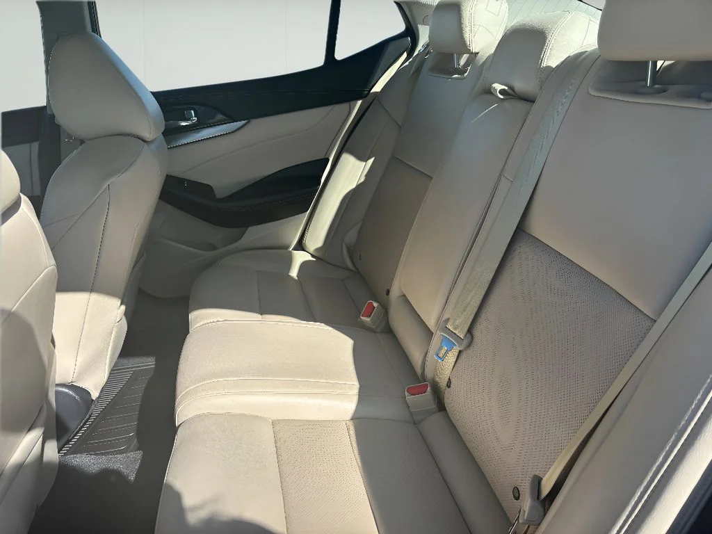 Used 2021 Deep Blue Pearl Nissan SV image 29