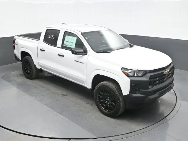 2026 Chevrolet Colorado Work Truck - Photo 14