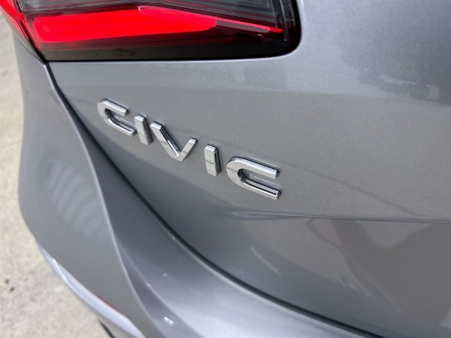 2025 Honda Civic Hatchback Sport - Photo 37