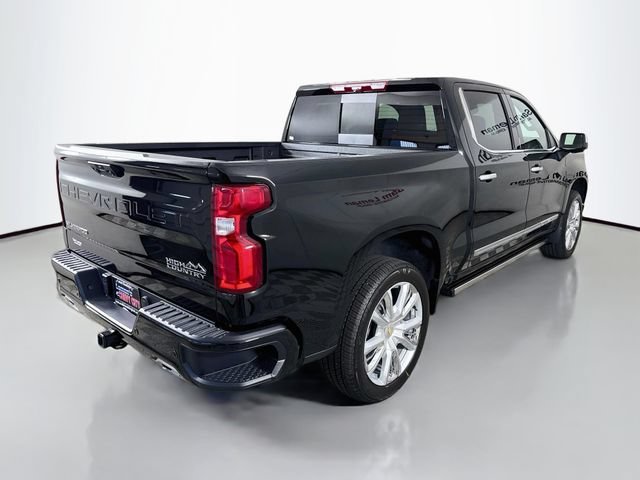 New 2026 Black Chevrolet High Country image 9